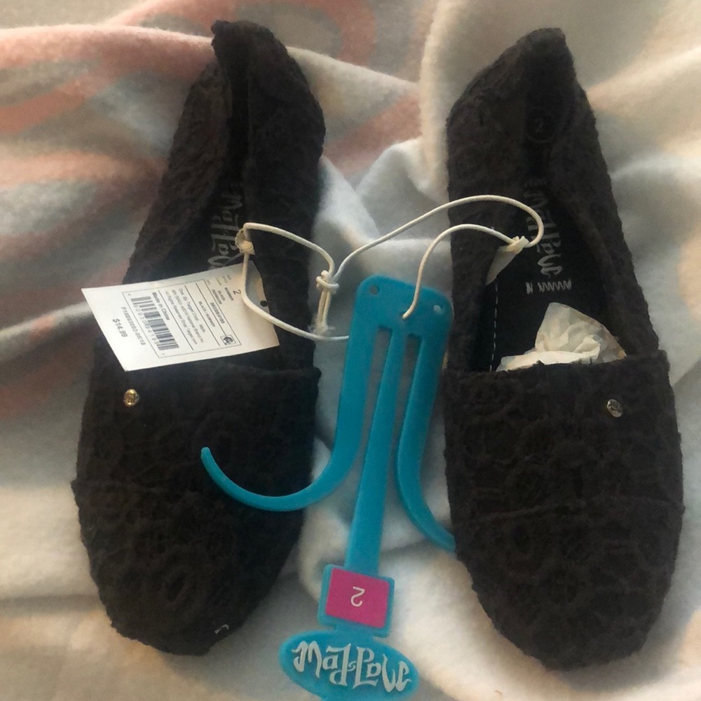 Mad love size two girls slip on